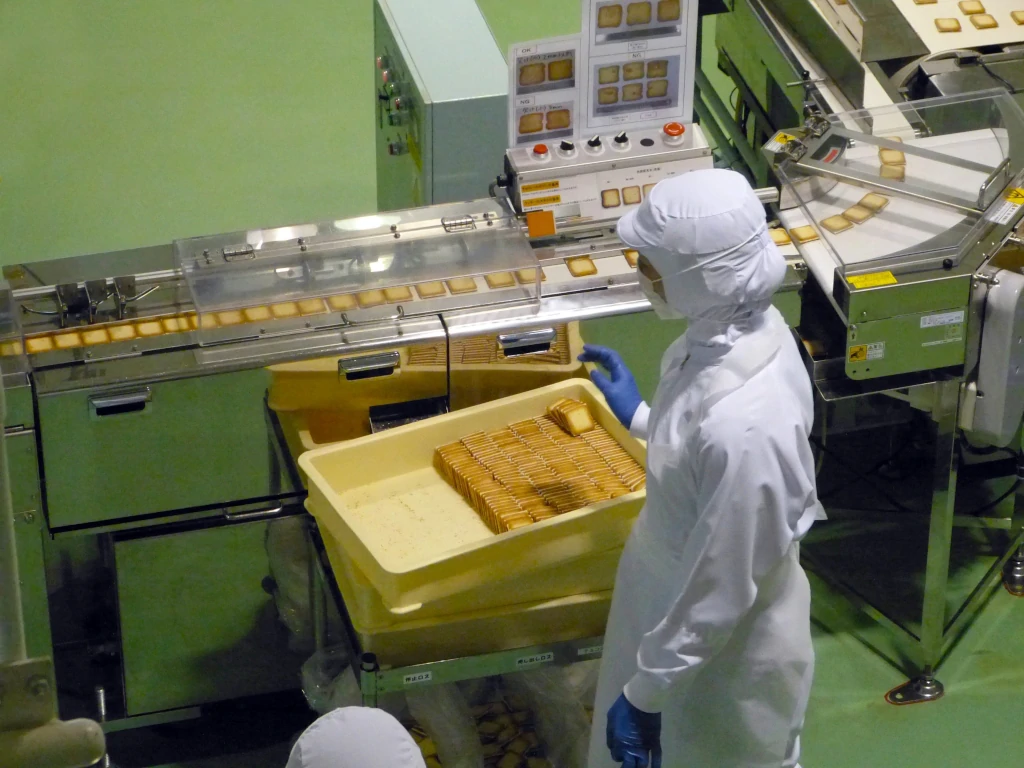 Food Manufacturing & Services